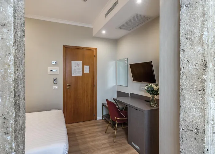 Flower Garden Otel Roma