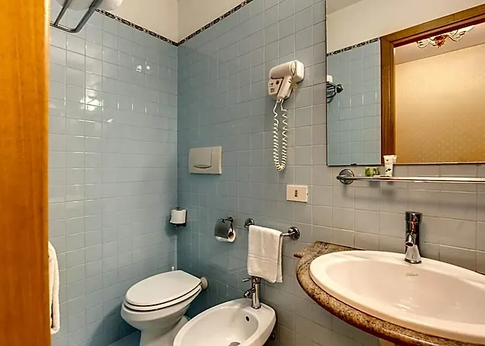 Flower Garden Otel 3*